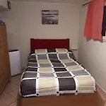 Anny House